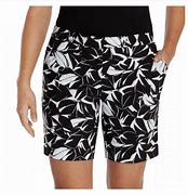 0826 SIZE:16 MARIO SERRANI BLACK&WHITE FLORAL PATTERN BERMUDA SHORTS W/SIDE POCKETS, FAUX BACK POCKETS, FRONT CLASP AND ZIPPER DOWN FRONT RTL:$39.99